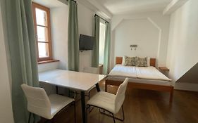 Apartments Fonda House